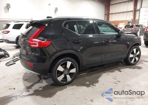 2020 Volvo Xc40 T5 Momentum z USA, uszkodzony, nr VIN YV4162UK1L2346753